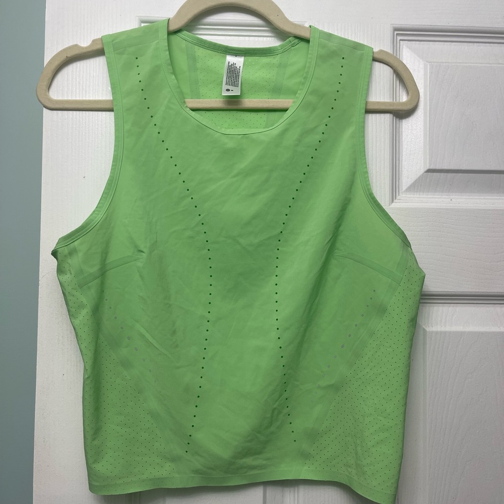 Lululemon Lime Green Tank Top Swift Ventilated Running Top Size 8